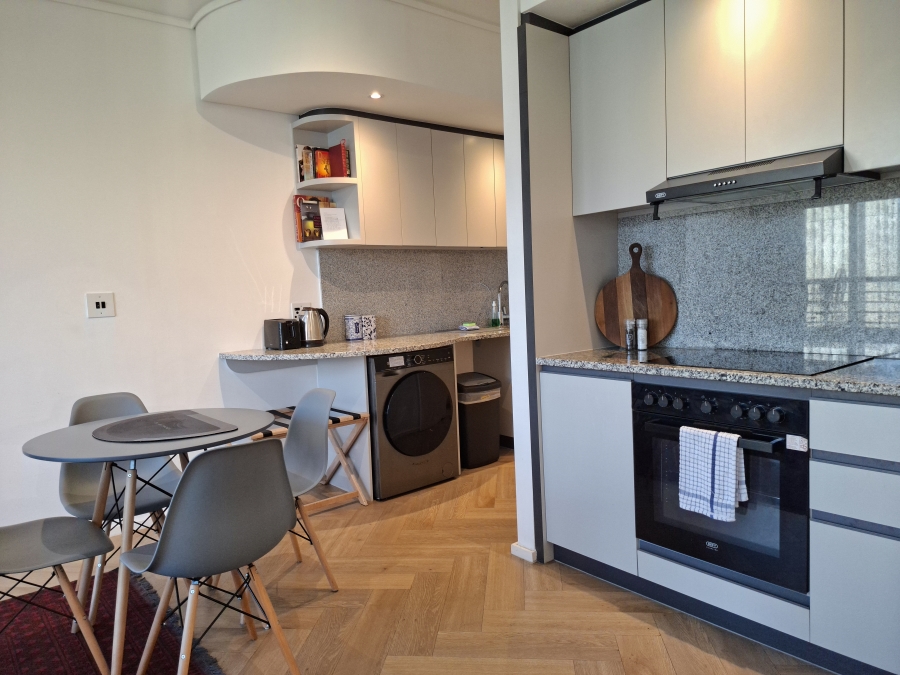 2 Bedroom Property for Sale in Cape Town City Centre Western Cape